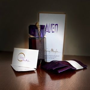 Thierry Mugler ALIEN perfume refillable